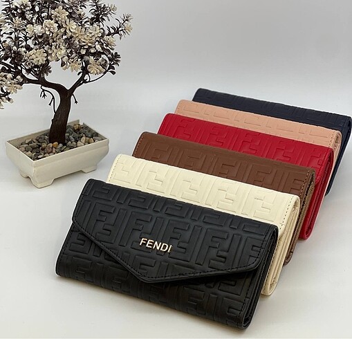 Fendi Cüzdan