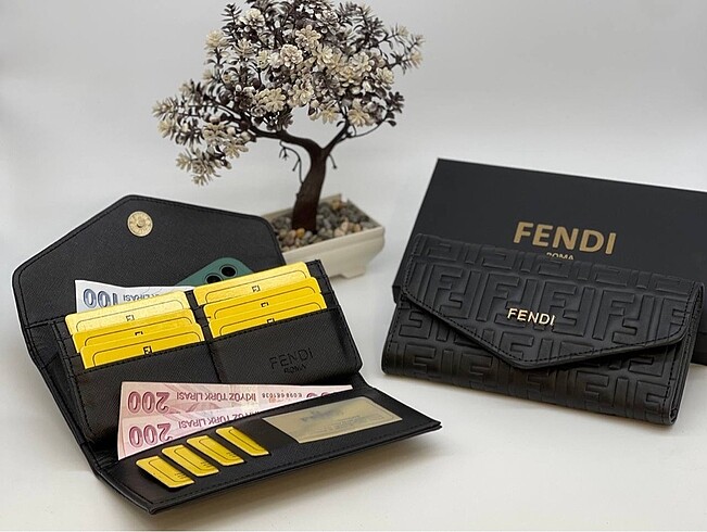 Fendi Fendi Cüzdan