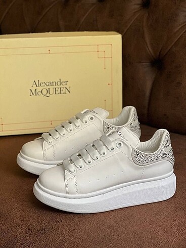 38 Beden lacivert Renk Alexander McQueen Taşlı