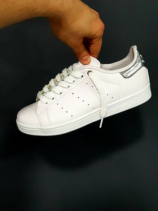 Adidas stansmith beyaz spor ayakkabı