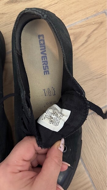 38 Beden Orjinal siyah bilek Converse