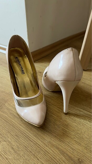 37 Beden Pudra stiletto