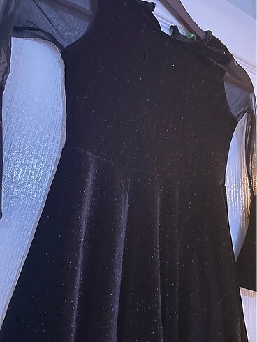 Diğer Kolları Tüllü kadife simli kız çocuk elbise