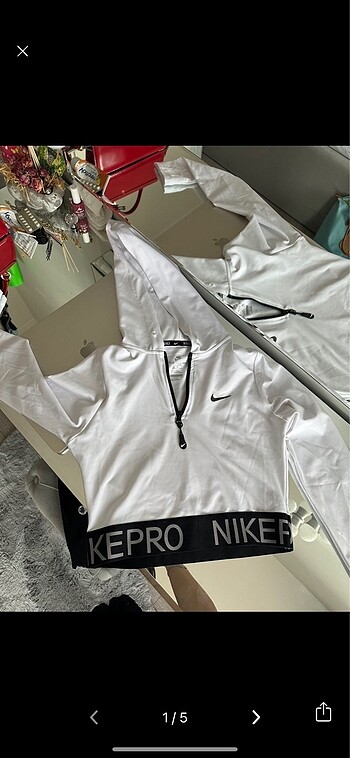 Nike pro crop üst