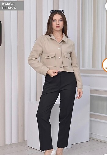 m Beden Crop kaşe çeket