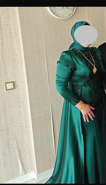 Pınar Şems Yeşil Tesettür abiye