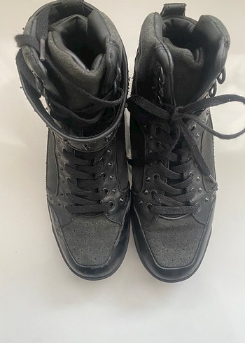 Erkek bot - Görsel 3