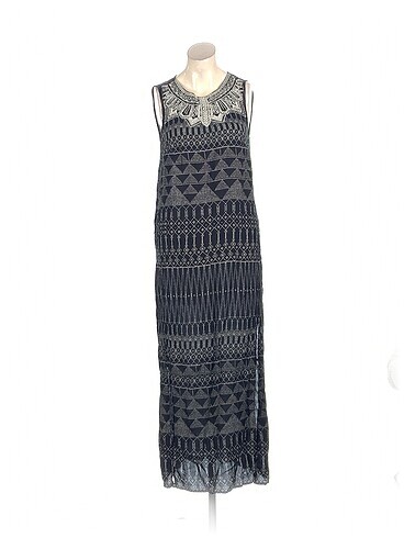 H&M Uzun Elbise %70 İndirimli.