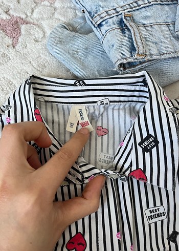 Kısa Kollu, Düğmeli Kız Gömlek desenli - Görsel 2