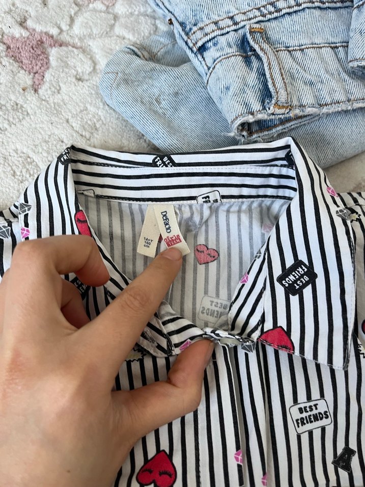 Kısa Kollu, Düğmeli Kız Gömlek desenli - Görsel 2