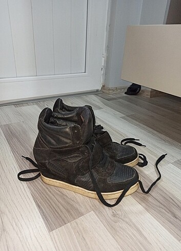 40 Beden ERKEK SİYAH SPOR AYAKKABI 