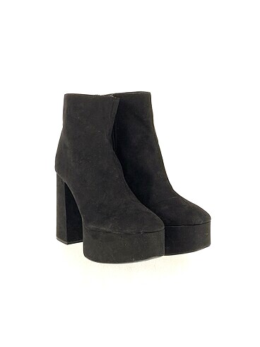 Zara Zara Bot %70 İndirimli.