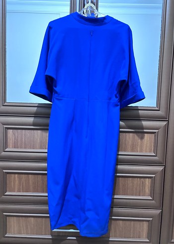 Parlak Mavi Kısa Kollu Kemerli Uzun elbise - Görsel 2