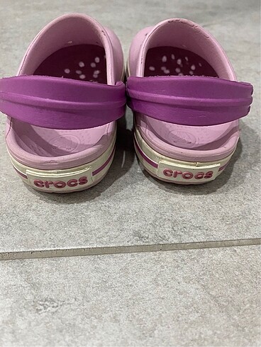 20 Beden Crocs terlik