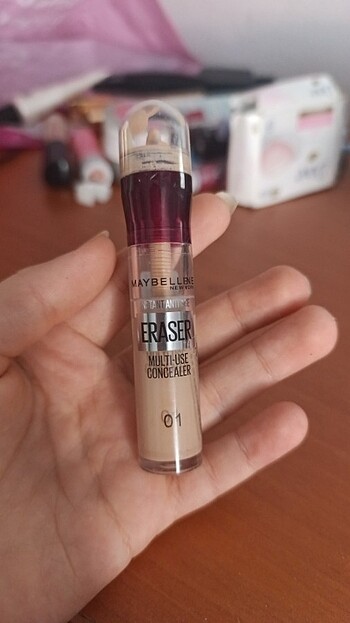 Maybelline Maybelline New York concealer 01