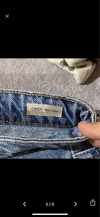 28 Beden mavi Renk Mavi mom jean