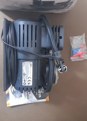 Gri Siyah Kompresör 12 Volt Araç Tipi - Görsel 3