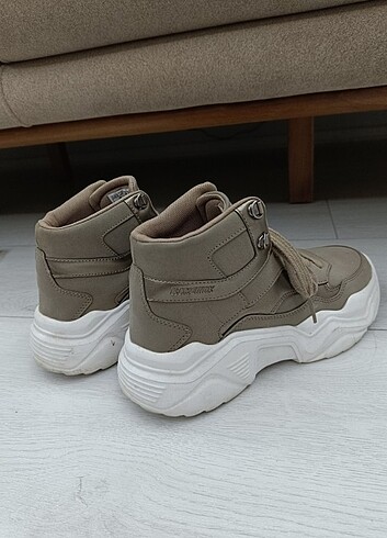 38 Beden bot kinetix sneaker