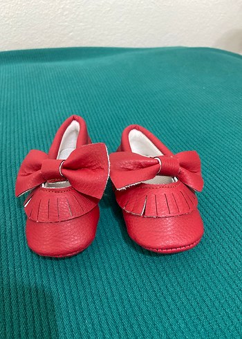 Kırmızı Fiyonklu İlk Adım Ayakkabısı