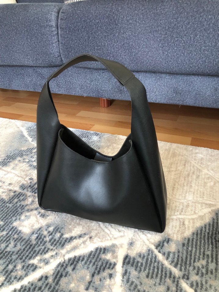 Siyah Deri Kadın Çantası - Görsel 2