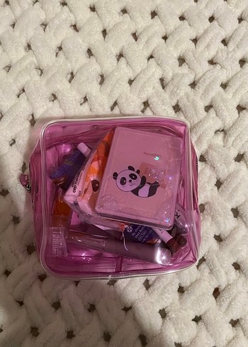 Kiko makyaj çantası - Görsel 2