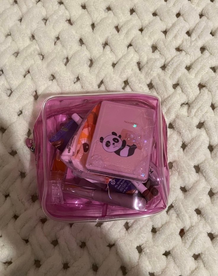 Kiko makyaj çantası - Görsel 2