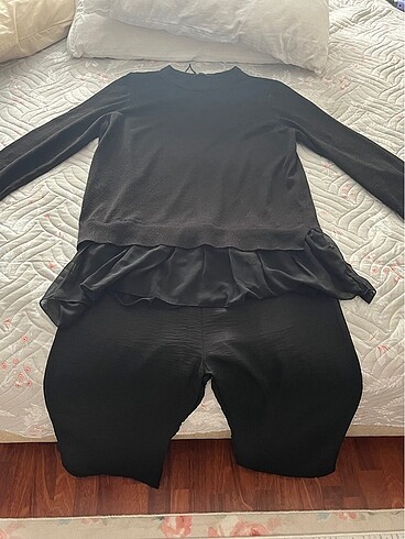 xl Beden kazak ve pantolon
