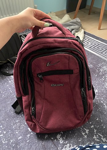 Bordo Fermuarlı Kadın Sırt Çantası