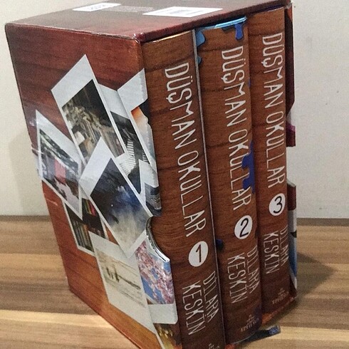 Düşman okulları