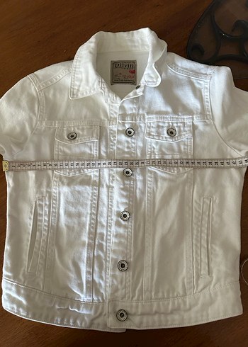 Düğmeli Beyaz Kısa Kollu Denim Ceket - Görsel 4