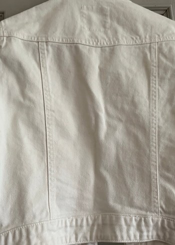 Düğmeli Beyaz Kısa Kollu Denim Ceket - Görsel 3