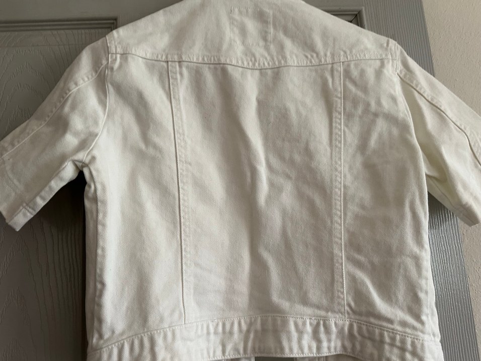 Düğmeli Beyaz Kısa Kollu Denim Ceket - Görsel 3