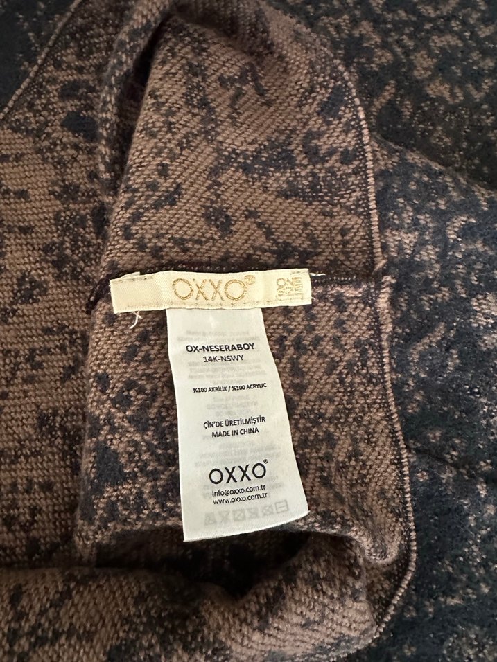 Oxxo marka boyunluk şık  kahverengi desenli - Görsel 2