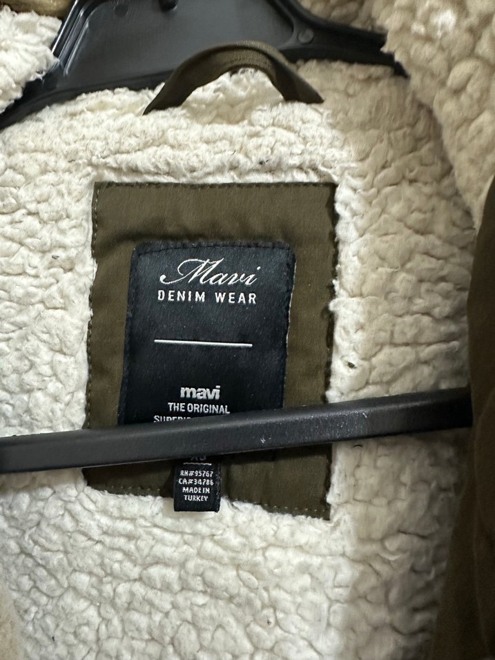 Mavi marka kapşonlu Kürk Detaylı Kadın Kışlık Mont - Görsel 2