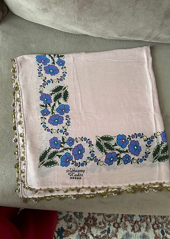 Beden çeşitli Renk Oyalı Detaylı Çok Renkli Vintage Kadın daneleri 6 tane hepsi 650