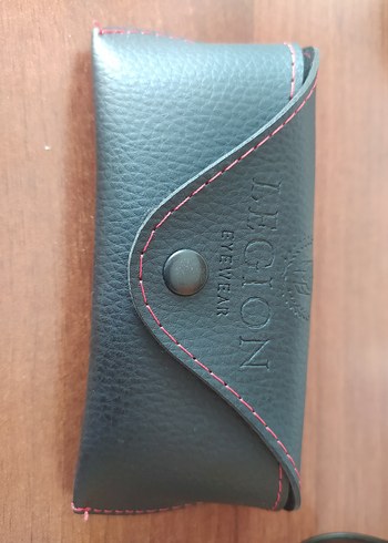 Koyu Yeşil Kadın Güneş Gözlüğü - Görsel 6