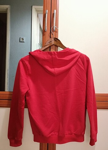 Diğer Kırmızı kapüşonlu ceket