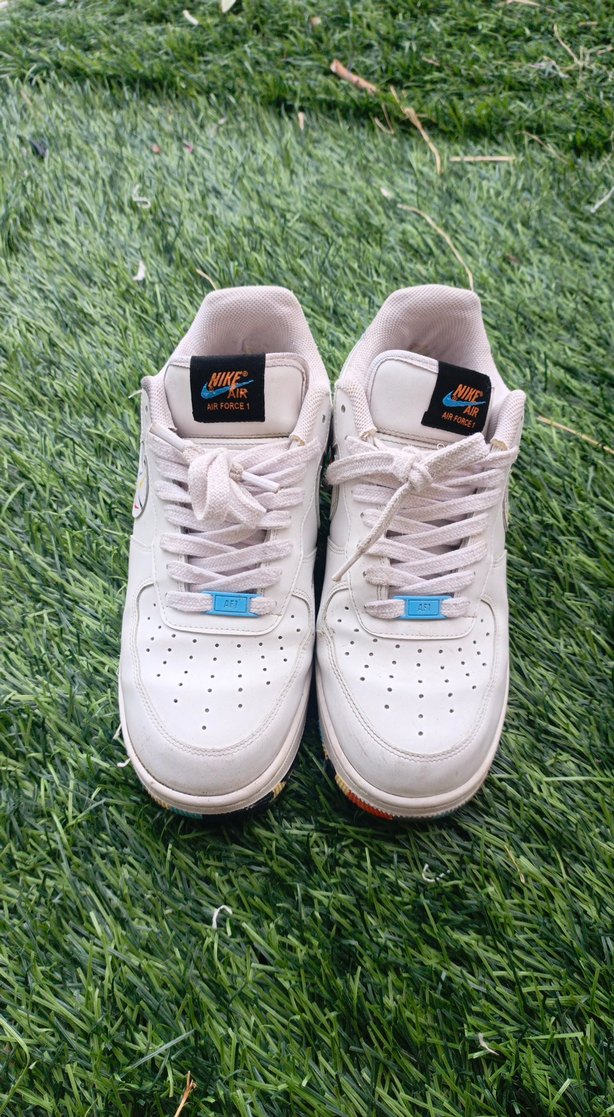 Renkli Bağcıklı Beyaz Kadın Spor Ayakkabısı - Görsel 2