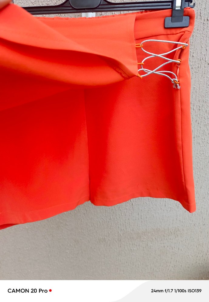 Turuncu Kemerli Mini Etek şort - Görsel 4