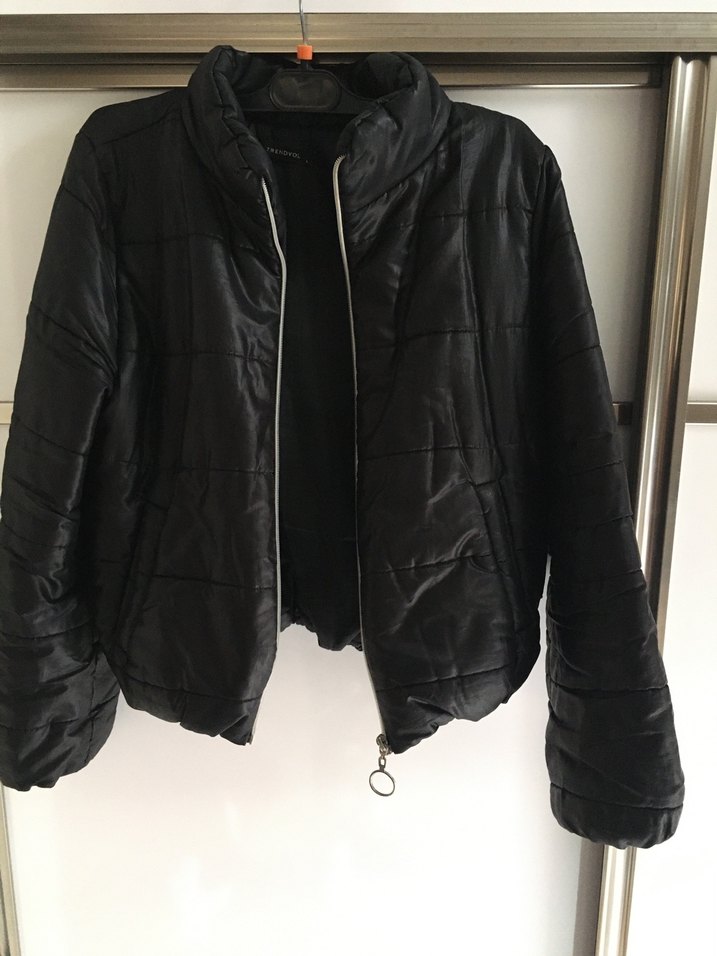 Kadın Siyah Fermuarlı Midi Mont - Görsel 4