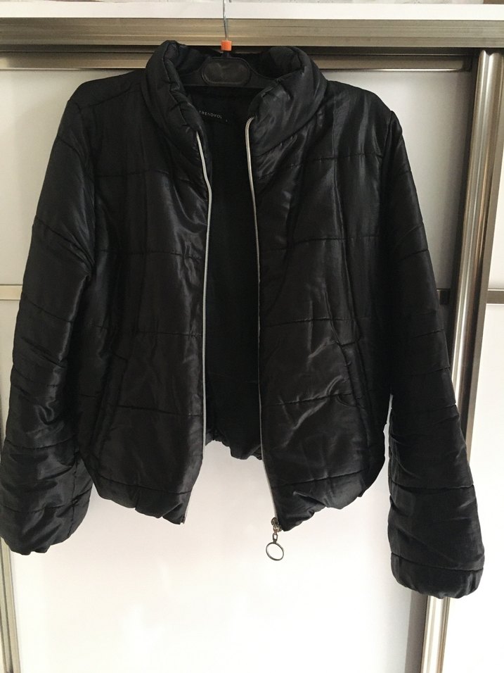 Kadın Siyah Fermuarlı Midi Mont - Görsel 3