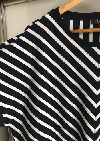 V Yaka Lacivert Beyaz Çizgili Midi Elbise - Görsel 2