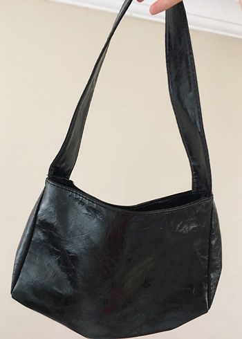 Siyah Deri Minimalist Kadın Çanta