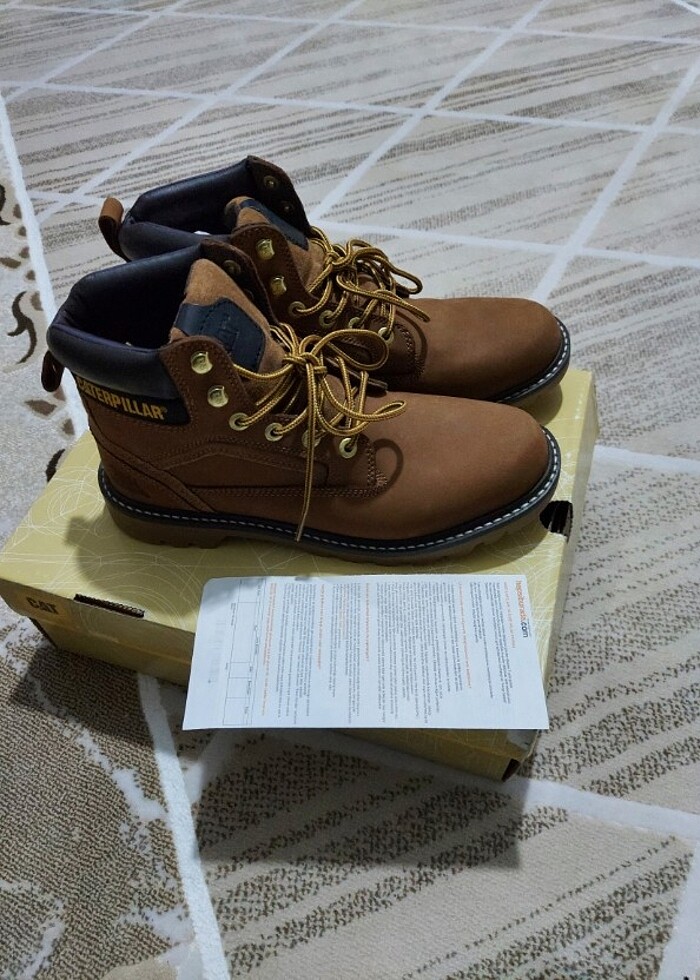 CATERPILLAR SIFIR BOT AYAKKABI SAHİBİNDEN SATILIK - Görsel 3