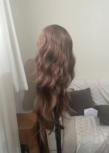 Bej Dalgalı Sentetik Peruk LC28 - Görsel 4