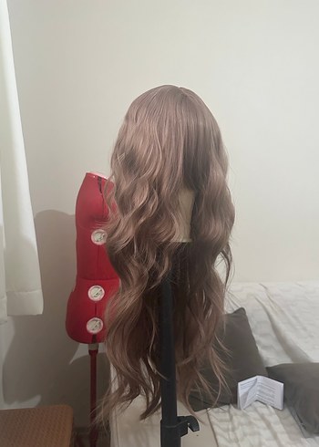 Bej Dalgalı Sentetik Peruk LC28 - Görsel 10