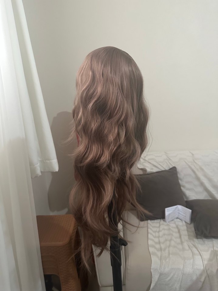 Bej Dalgalı Sentetik Peruk LC28 - Görsel 4