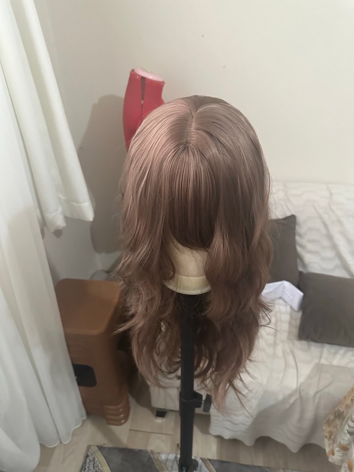 Bej Dalgalı Sentetik Peruk LC28 - Görsel 3