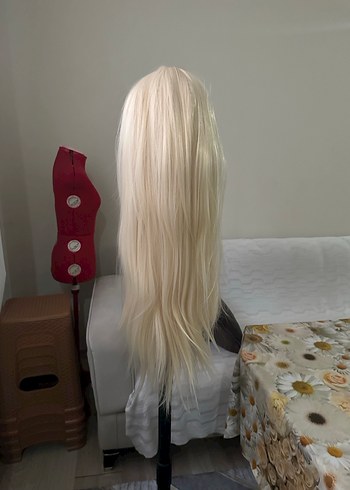 Bej İpeksi Kadın Peruk - Minimalist ve Şık - Görsel 6