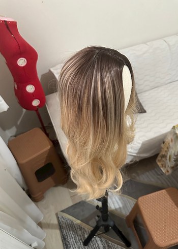 Bej Ombre Dalgalı Sentetik Peruk - Görsel 5